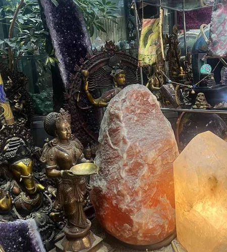 Amatista y Lámparas de Sal y Cuarzo en la Tienda sheila