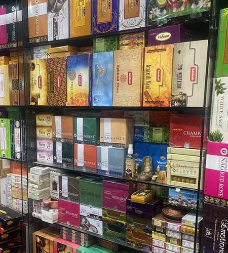 Incienso de India en La tienda Sheila de Mesón de Paredes, 11
